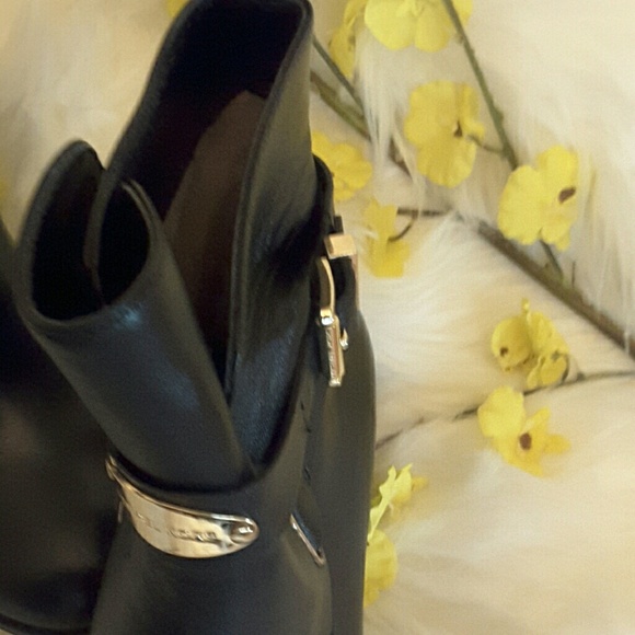 Michael kors arley black ankle boot - Picture 4 of 8